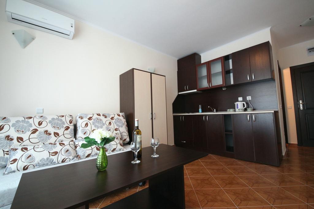 Saint Elena Apartcomplex Sunny Beach Ngoại thất bức ảnh